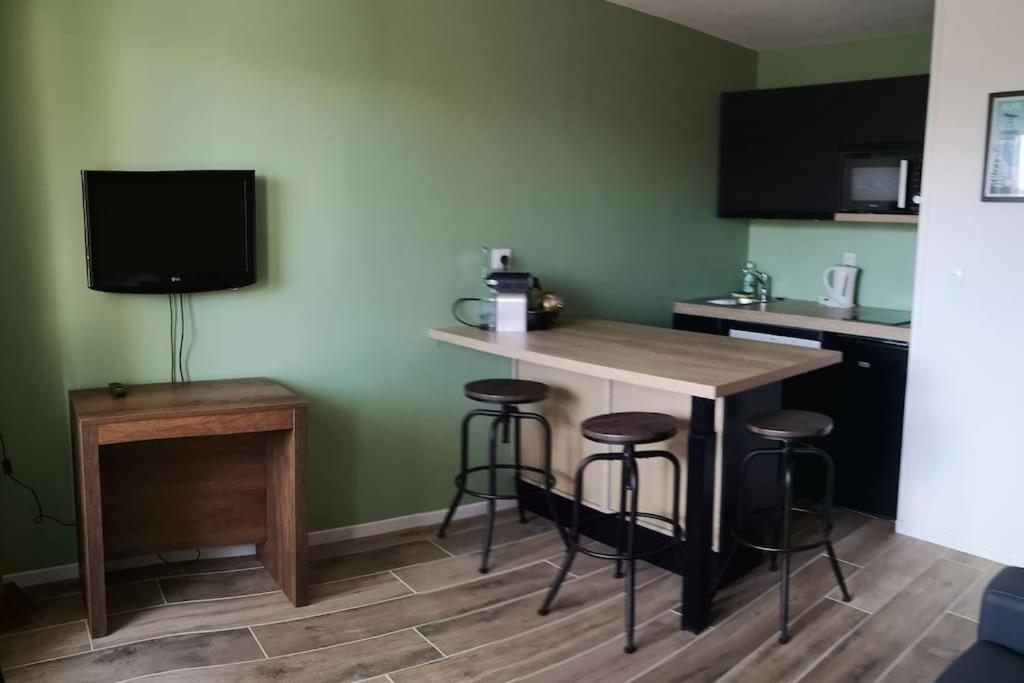 Apartament Au Pied Des Pistes Avec Parking Entierement Renove Huez Zewnętrze zdjęcie