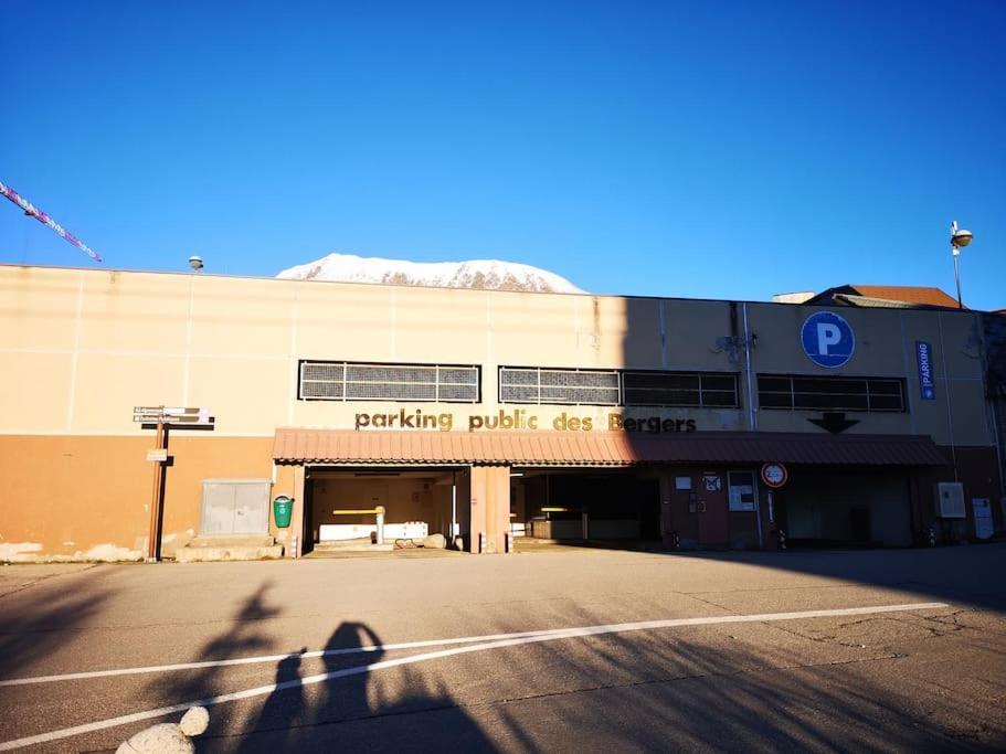 Apartament Au Pied Des Pistes Avec Parking Entierement Renove Huez Zewnętrze zdjęcie